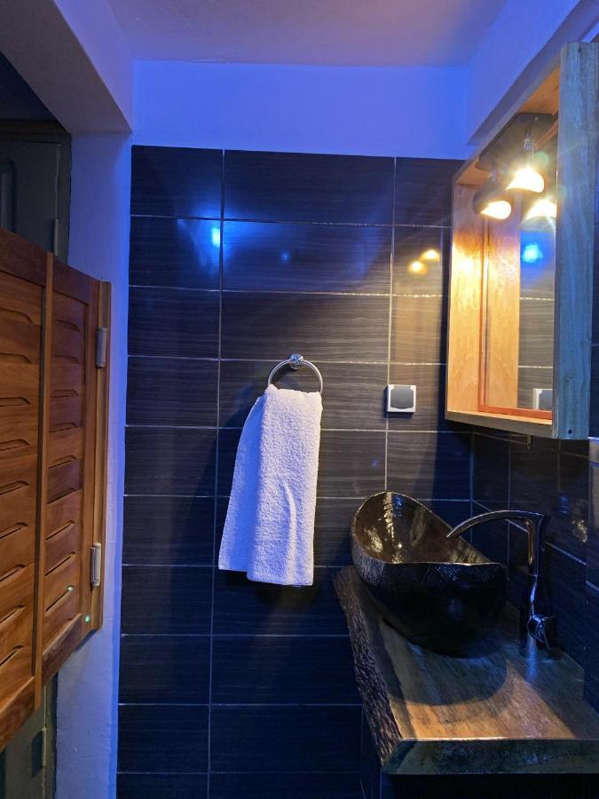Hotel Blawa Abidjan Luaran gambar