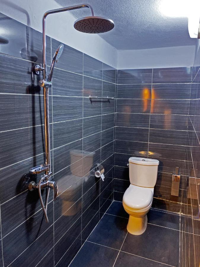 Hotel Blawa Abidjan Luaran gambar